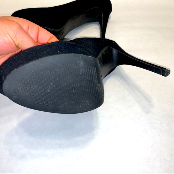 Xhilaration black faux suede platform heels - Picture 11 of 14